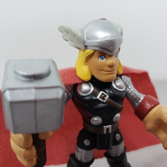 Imaginext Avengers Figurine Thor Cape Fisher Price 2010 Hasbro - Picture 7 of 15